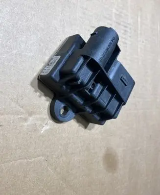 Mercedes-Benz Sprinter W906 Glow plug pre-heat relay A6519003103 6519003103 51799070D