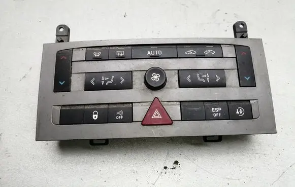Peugeot 407 Climate control unit 96573322 96470290 96491577