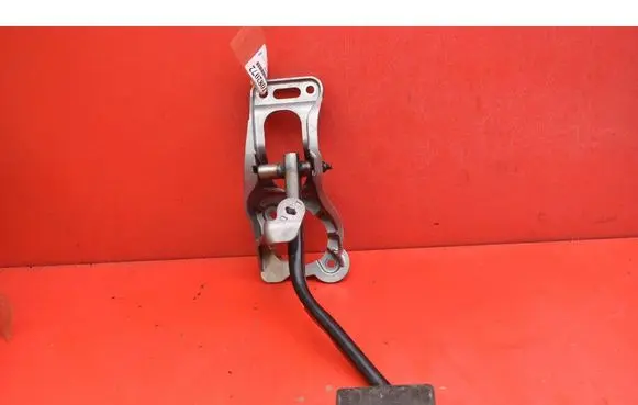 Jaguar F-Pace Accelerator throttle pedal HK832450AC