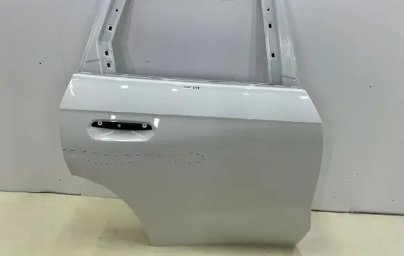 BMW X1 U11 Rear door 9883838