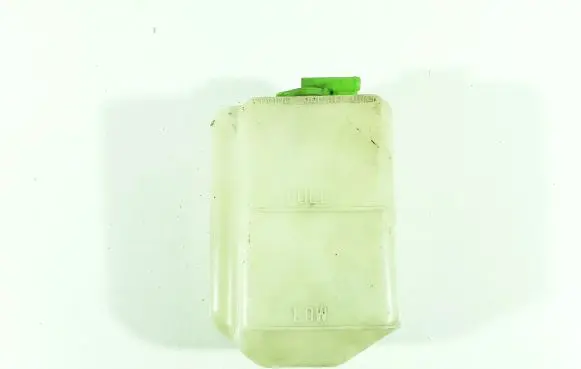 Suzuki XL7 I Coolant expansion tank/reservoir 1793165D