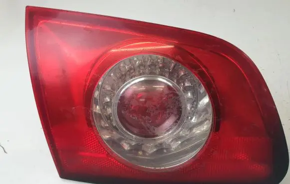 Volkswagen PASSAT B6 Tailgate rear/tail lights 3C9945093