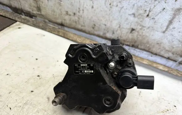 BMW 3 E46 Fuel injection high pressure pump 0445010045