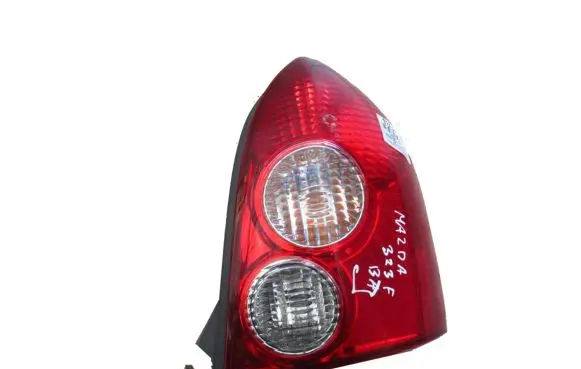Mazda 323 Rear/tail lights