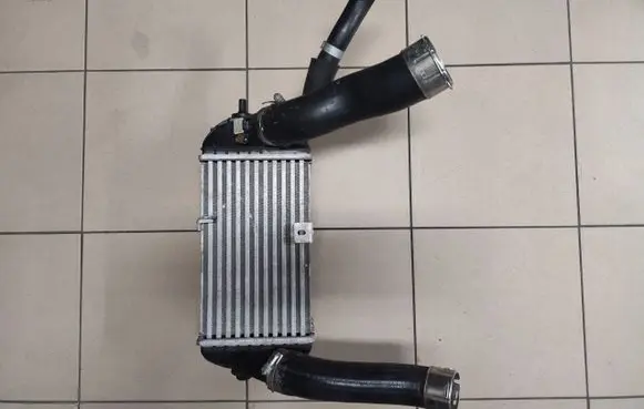 Hyundai Bayon Intercooler radiator 2827007350