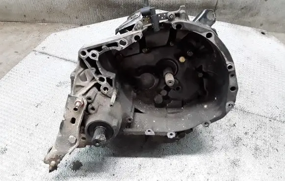 Renault Kangoo I Manual 5 speed gearbox 7700598840