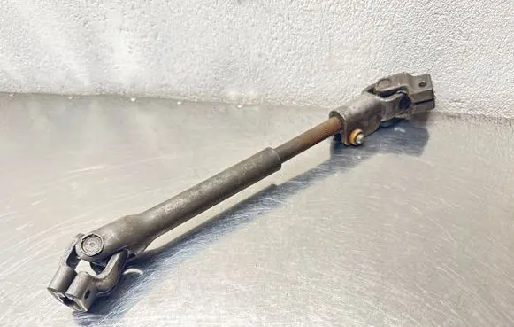 Opel Corsa D Steering column universal joint 13248191