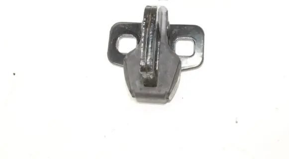 Land Rover Discovery 3 - LR3 Rear door lock loop/hook striker 