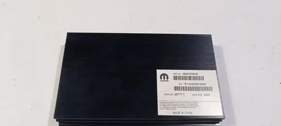 Dodge Durango III Sound amplifier 68267306AB