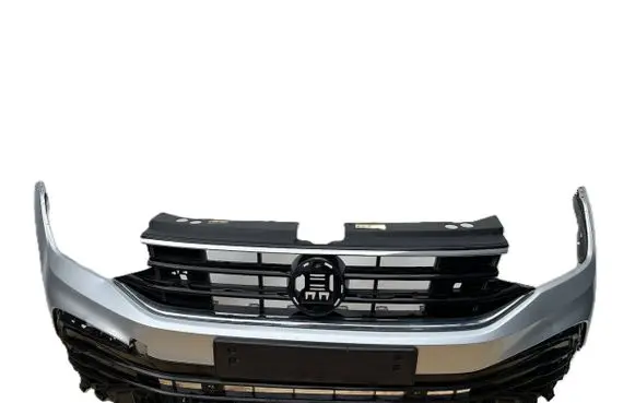 Volkswagen Tiguan Front bumper 5NA807221D