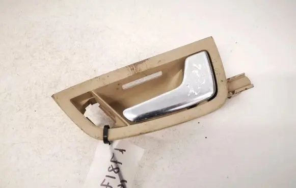 Audi A8 S8 D3 4E Rear door interior handle 4e0837020 4e0839020