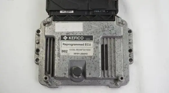 KIA Sportage Engine control unit/module 391012BAH2