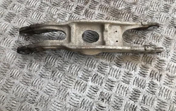 Mercedes-Benz C W205 Rear upper control arm/wishbone A2053300