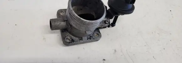 Hyundai Terracan Throttle valve 351004X