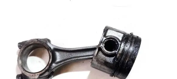 Ford Maverick Piston with connecting rod