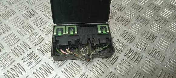 Citroen C5 Fuse box set 9632229480