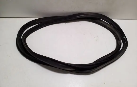 Audi A1 Trunk rubber seal (body) 8X4827705