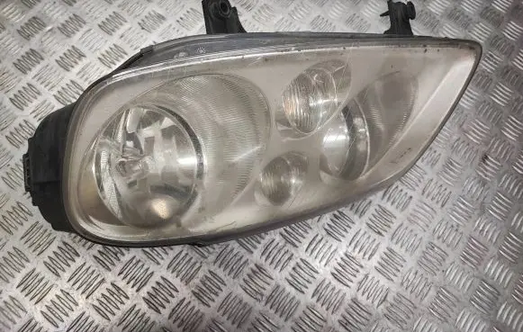 Volkswagen Touran I Headlight/headlamp 1305235779 1305235777