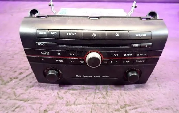 Mazda 3 I Radio/CD/DVD/GPS head unit 