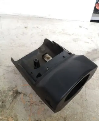Steering wheel column trim