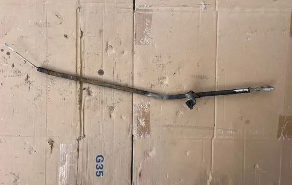 Mitsubishi L200 Oil level dip stick 