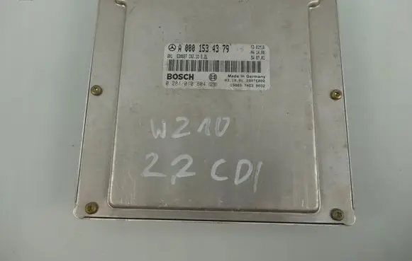 Mercedes-Benz E W210 Engine control unit/module A0001534379