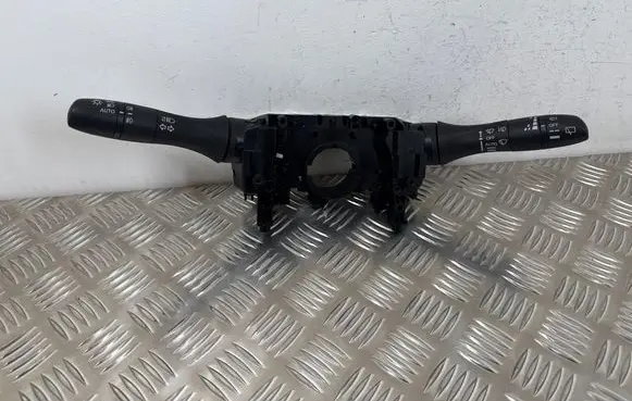 Nissan Qashqai Wiper turn signal indicator stalk/switch 14X17SD2