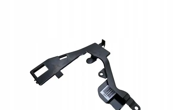 BMW 7 E65 E66 Tie down hook / loop 7010977