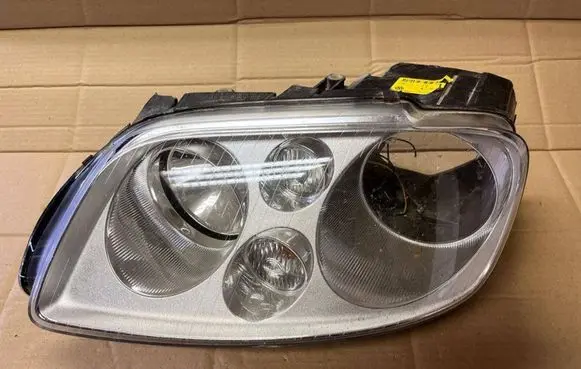 Volkswagen Touran I Headlight/headlamp 1T0941005D 0301205201 0281005201