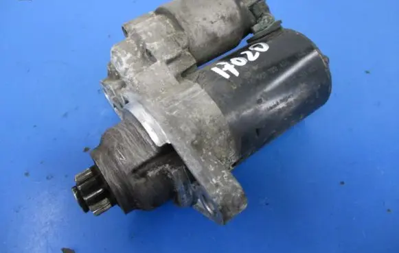 Skoda Fabia Mk1 (6Y) Starter motor 02T911023R