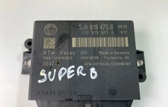 Skoda Superb B6 (3T) Parking PDC control unit/module 5J0919475B