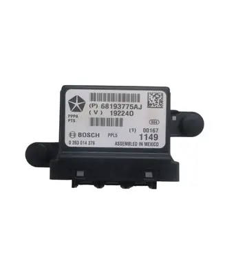 Chrysler Pacifica Parking PDC control unit/module 68193775AJ 68485862AB