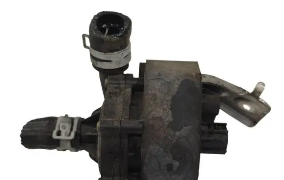 Tesla Model S Electric auxiliary coolant/water pump 103732700G