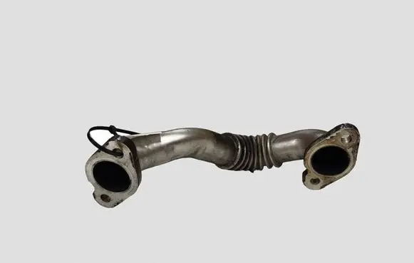 Volkswagen Polo V 6R EGR valve line/pipe/hose 03P131521A