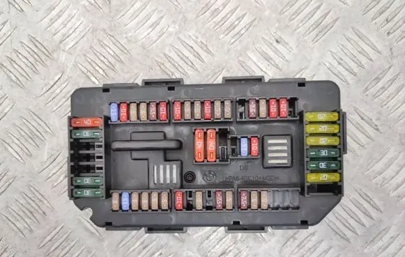 BMW 1 F20 F21 Fuse module 61149224879