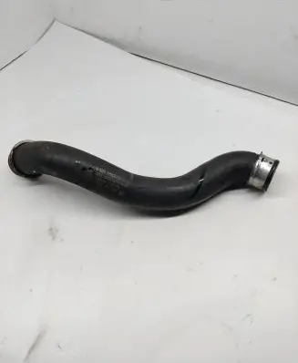 Mercedes-Benz C W204 Engine coolant pipe/hose A2045011582