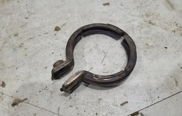 Mercedes-Benz GLC X253 C253 Muffler pipe connector clamp A2034900641