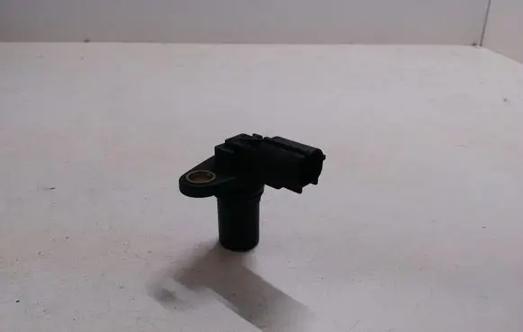 Volvo V50 Camshaft position sensor 1S7F12K073AD