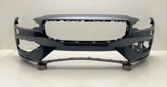 Volvo V60 Front bumper 31690589