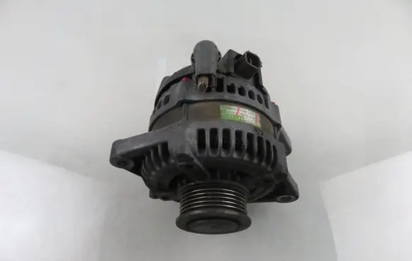 Toyota Corolla E120 E130 Generator/alternator 1042104101 2706033071