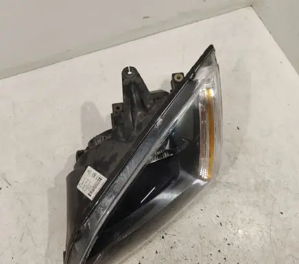 Ford Focus Headlight/headlamp 4M5113W030JE