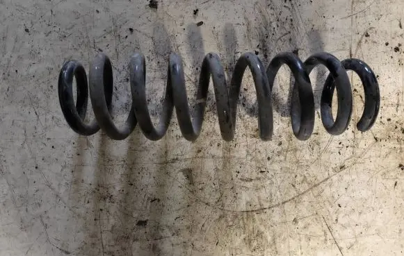 BMW 1 E81 E87 Rear coil spring 00WA00