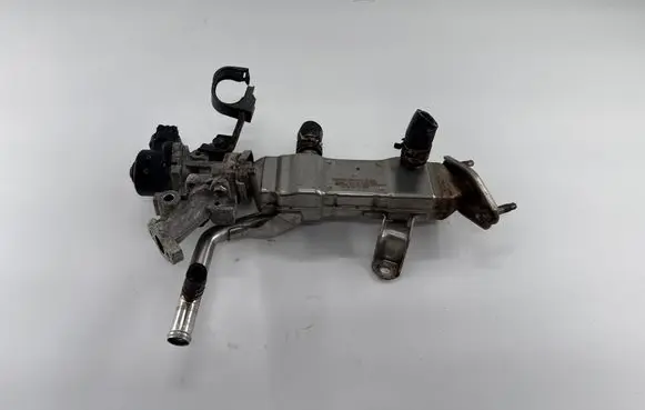 Toyota Prius (XW30) EGR valve cooler 2560137010 28111A0023 A2D02072Y1AS
