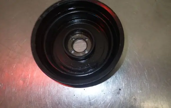 Mercedes-Benz E W124 Crankshaft pulley