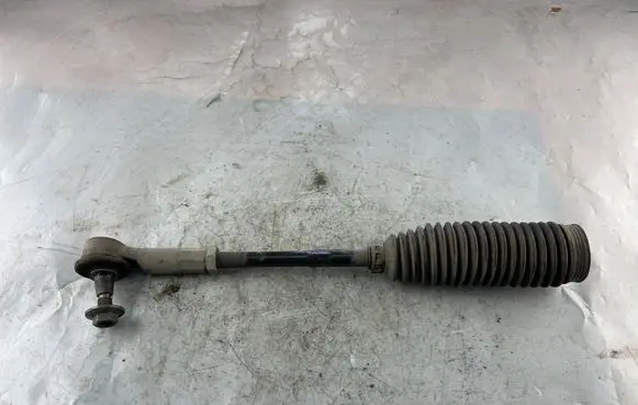 Volkswagen PASSAT B6 Steering tie rod 
