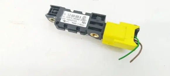 Porsche Cayenne (9PA) Airbag deployment crash/impact sensor 7L0909606B