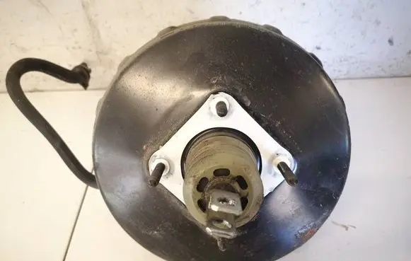 Volvo V70 Brake booster 6G912B195EG