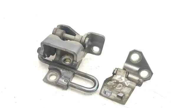 Rear door hinge set