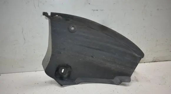 Rear arch fender liner splash guards