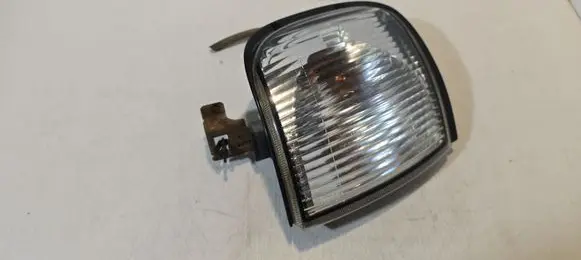 Opel Frontera B Front indicator light 935229